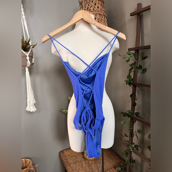 ▪️Agua Bendita Kali Antiq One Piece Swimsuit L - Picture 8 of 9